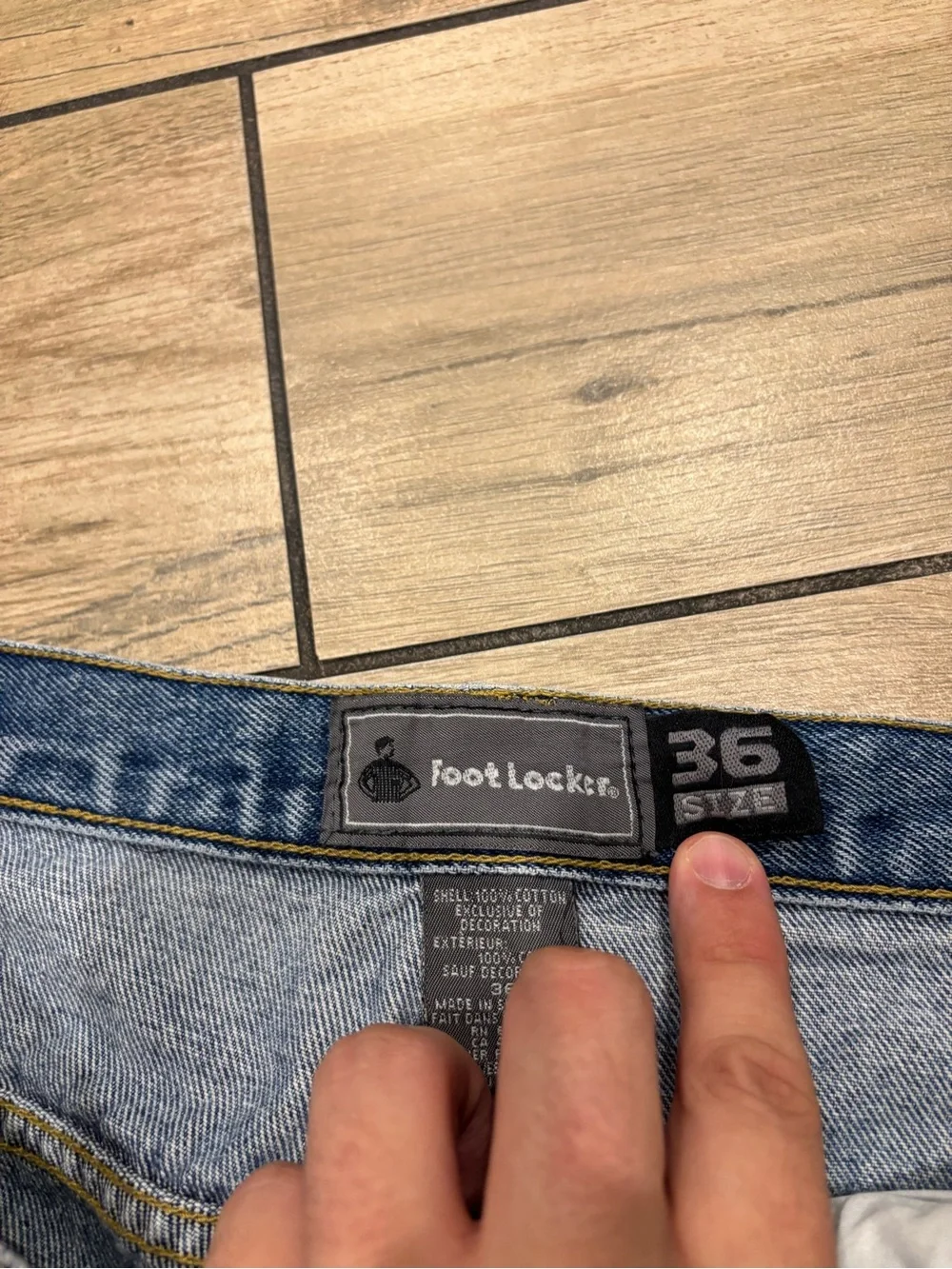 Foot Locker see pictures